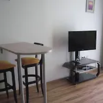 Chateau Aheloy Aparthotel