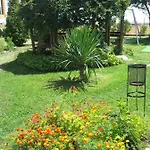 Aparthotel Chateau Aheloy 3*