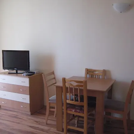 Aparthotel Chateau Aheloy Pomorie