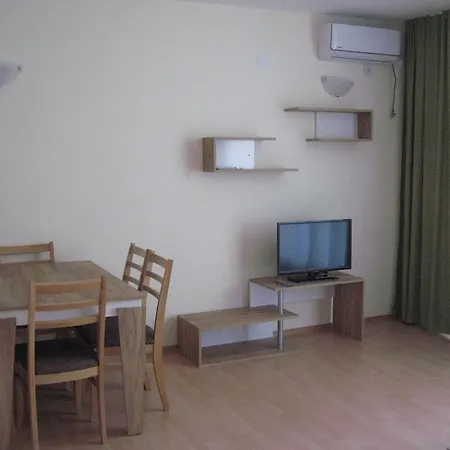 Chateau Aheloy Pomorie