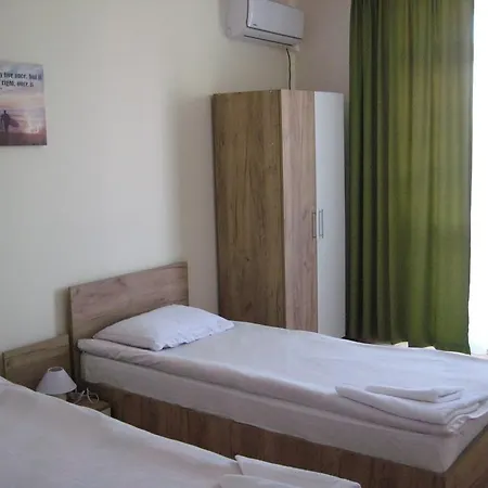 Chateau Aheloy 3* Pomorie