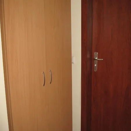 Chateau Aheloy Aparthotel 3*