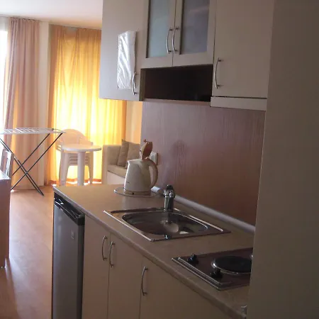 Aparthotel Chateau Aheloy